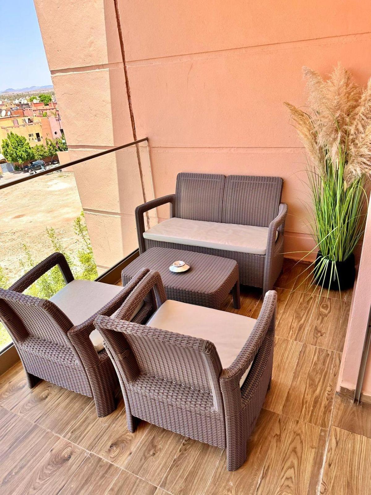 Appartement Luxueux Avec Piscine 10 Minutes Du Centre Ville Marakeş Dış mekan fotoğraf