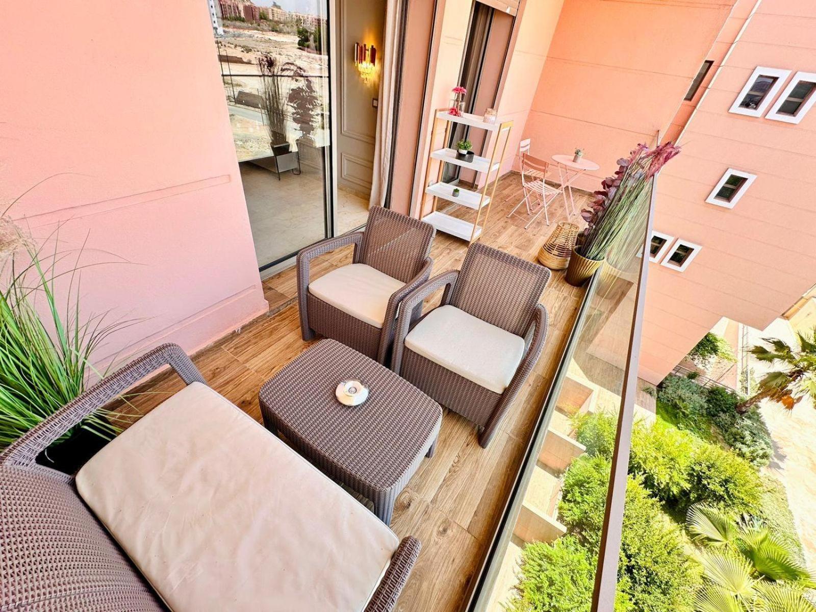Appartement Luxueux Avec Piscine 10 Minutes Du Centre Ville Marakeş Dış mekan fotoğraf